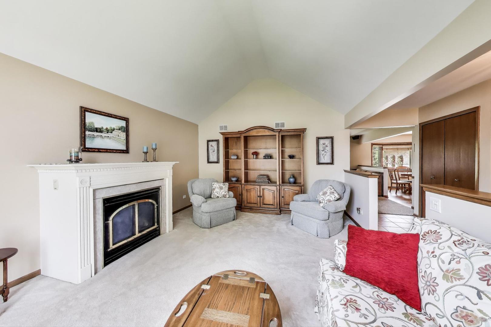 17558 Sean Drive, Orland Park, IL 60467