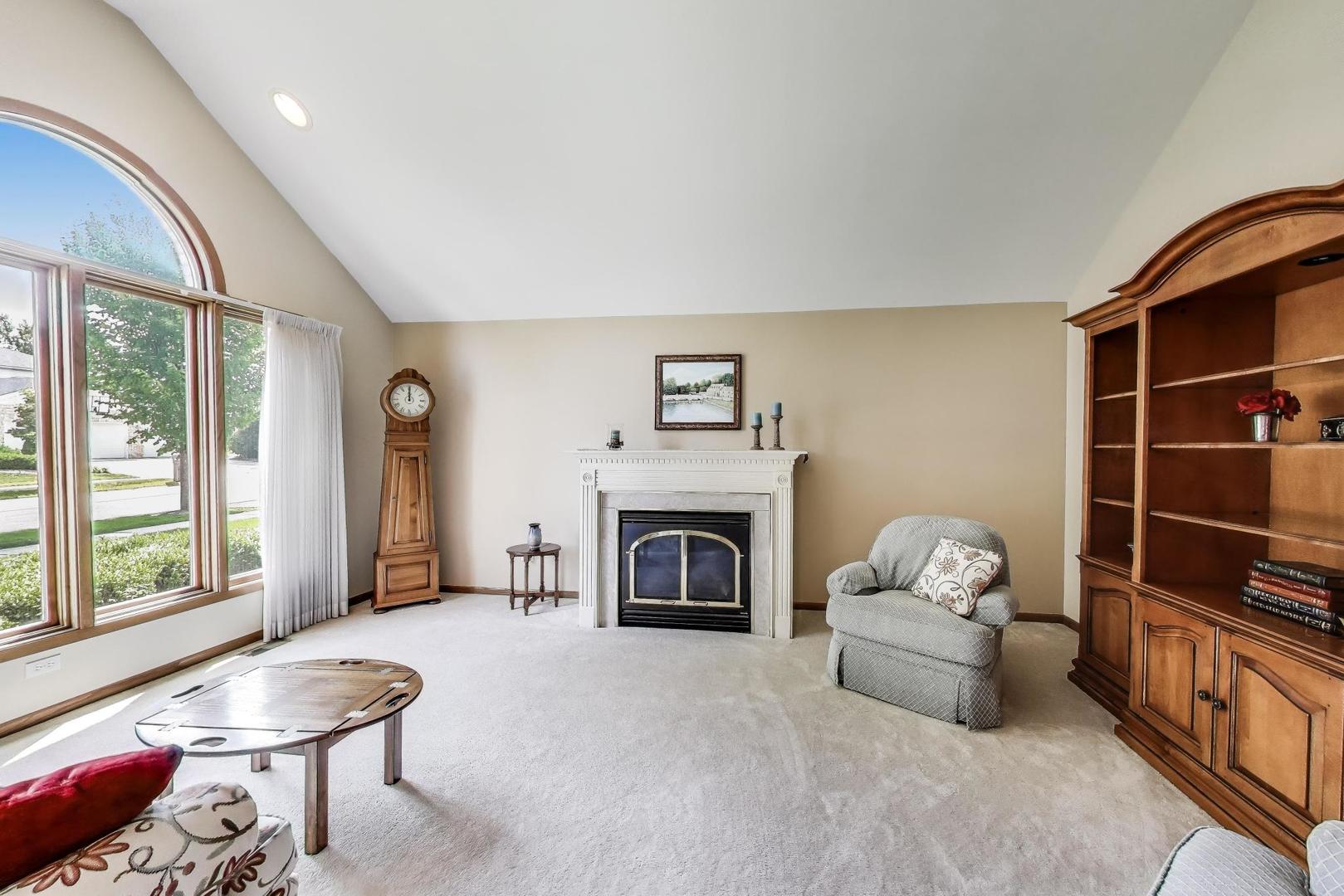 17558 Sean Drive, Orland Park, IL 60467