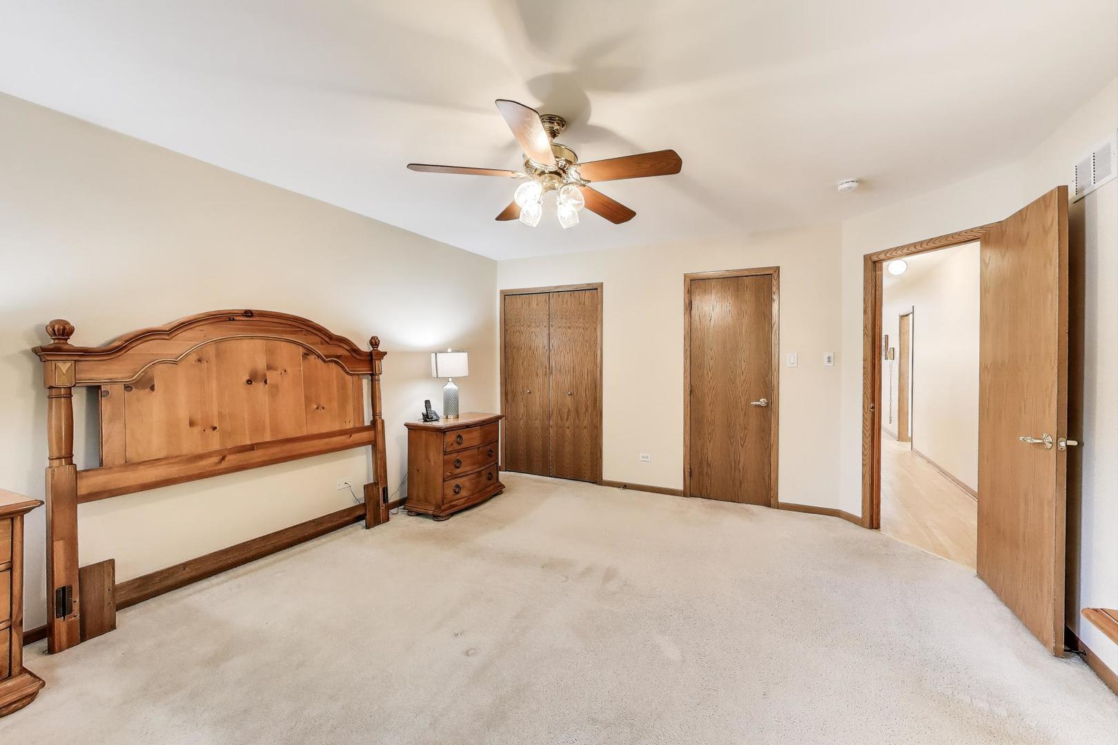17558 Sean Drive, Orland Park, IL 60467