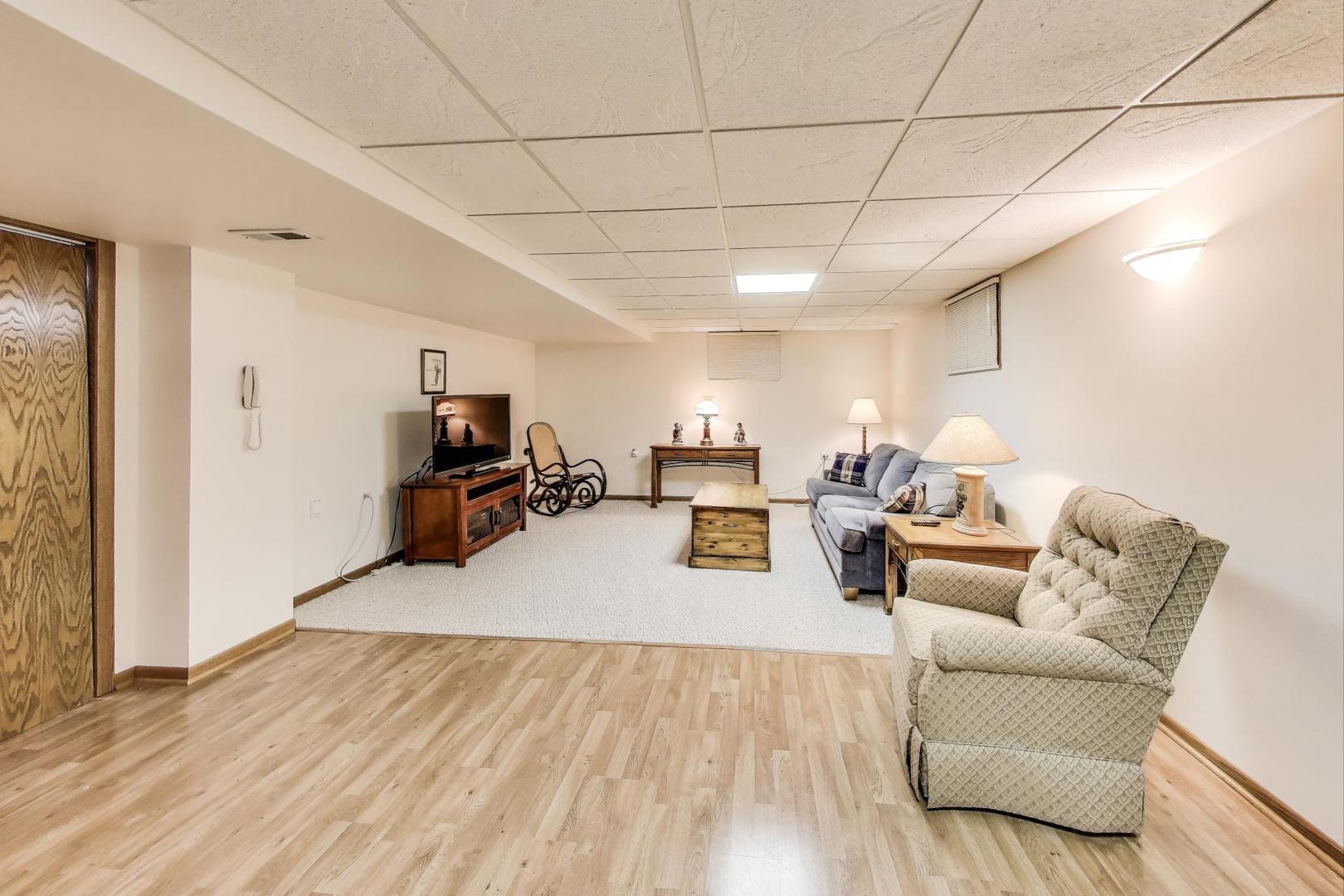 17558 Sean Drive, Orland Park, IL 60467