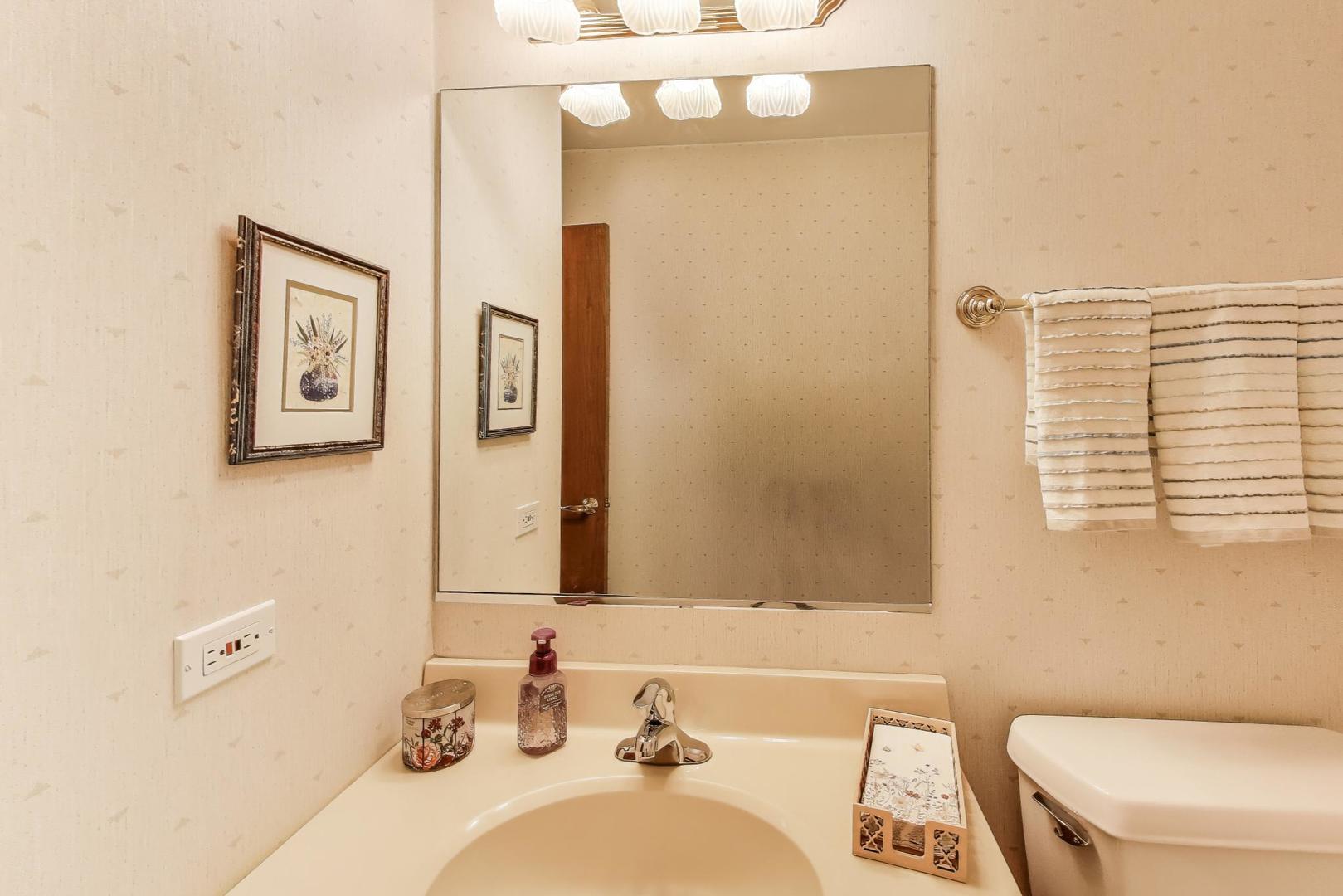 17558 Sean Drive, Orland Park, IL 60467