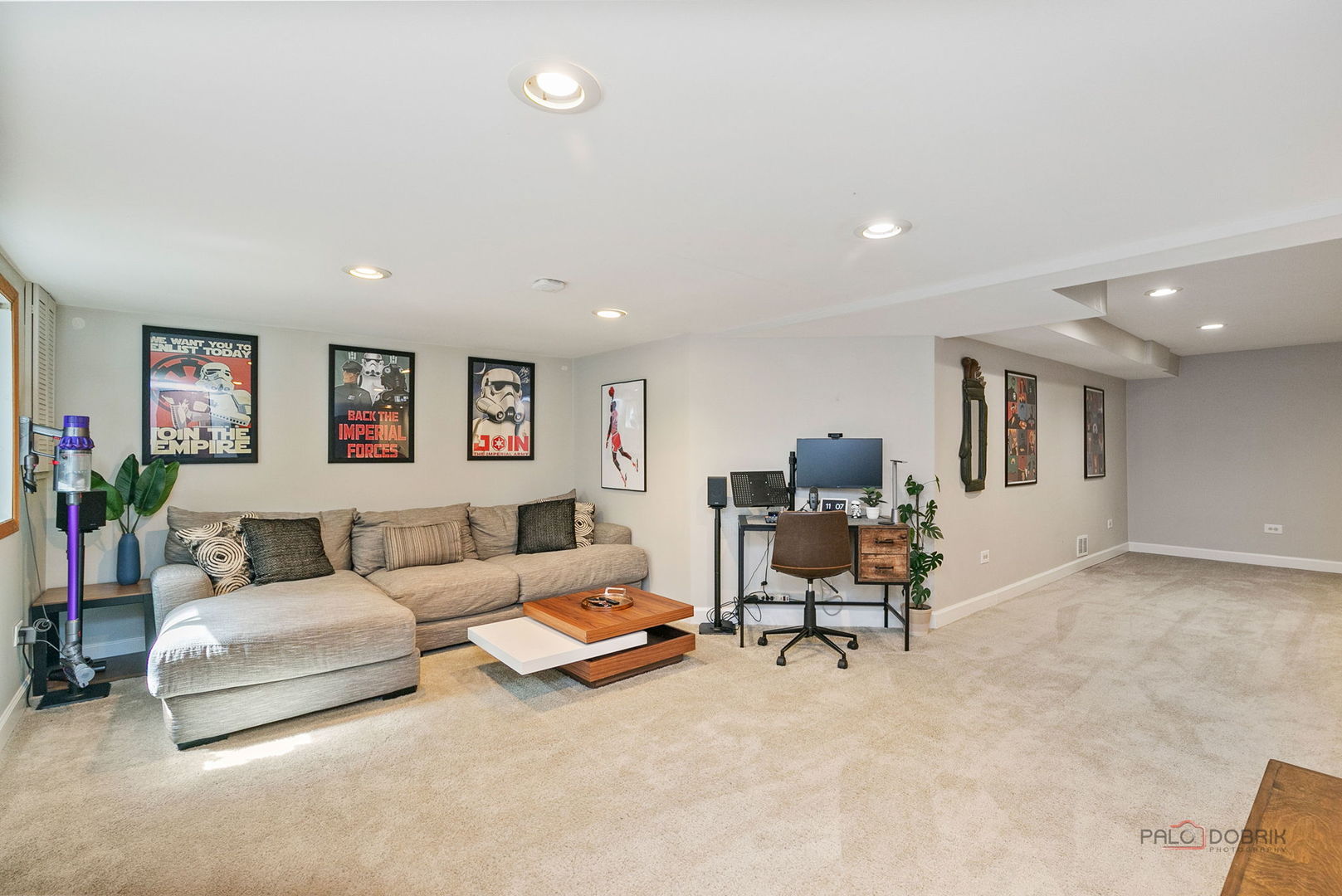 1327 London Court, Grayslake, IL 60030
