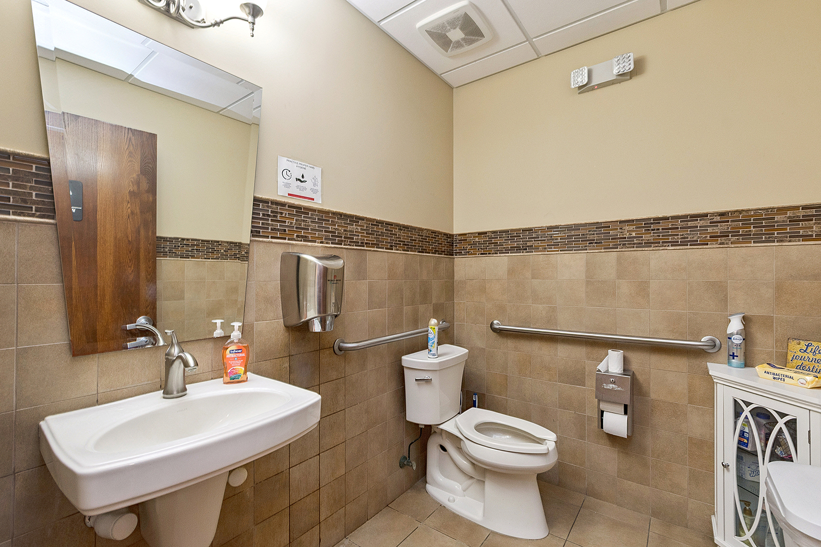 16610 W 159th Street #103, Lockport, IL 60441