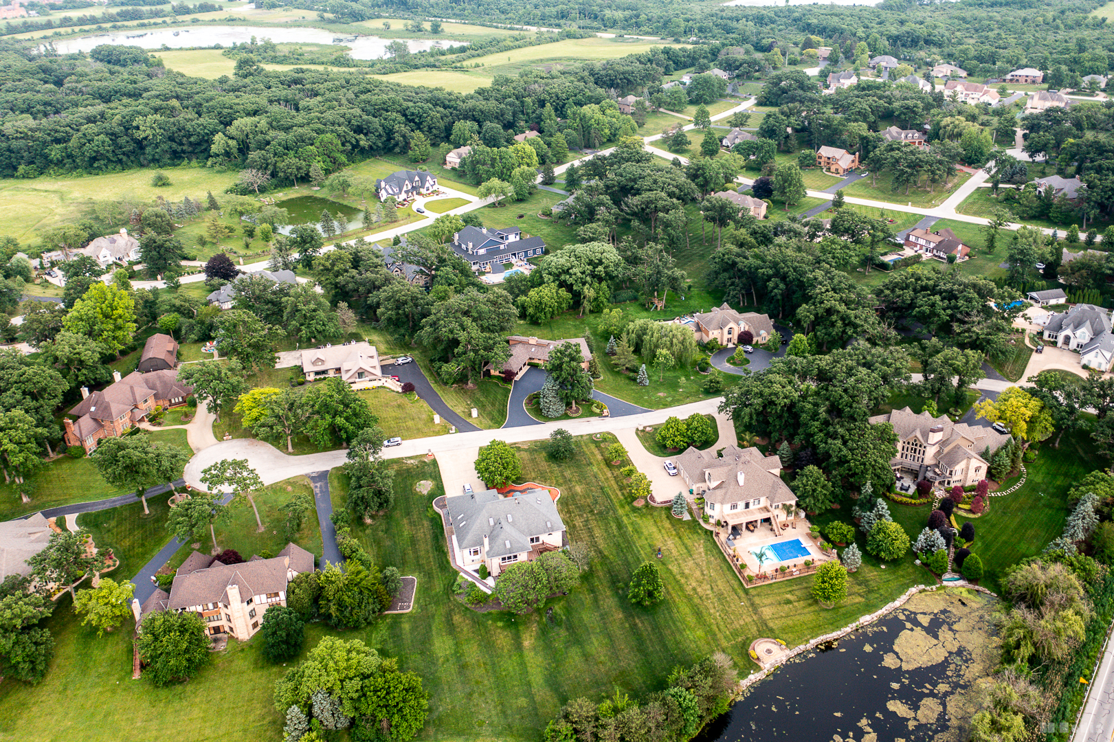 7 Bell Oak Lane, Lemont, IL 60439