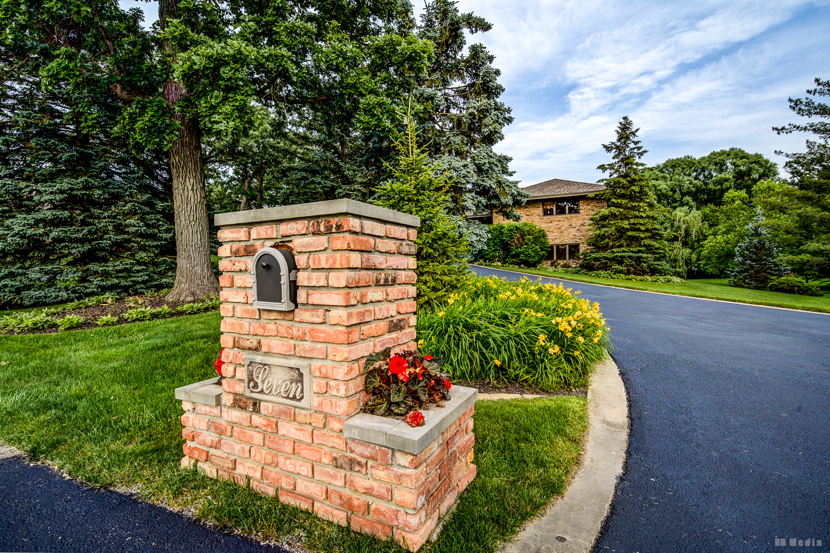 7 Bell Oak Lane, Lemont, IL 60439