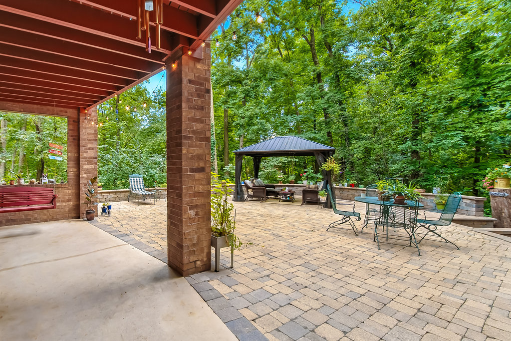 16208 S Pin Oak Court, Homer Glen, IL 60491