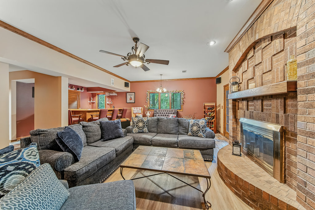 16208 S Pin Oak Court, Homer Glen, IL 60491