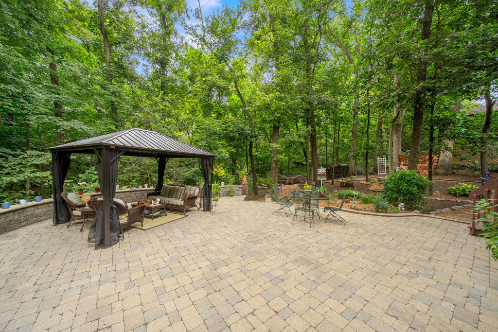 16208 S Pin Oak Court, Homer Glen, IL 60491