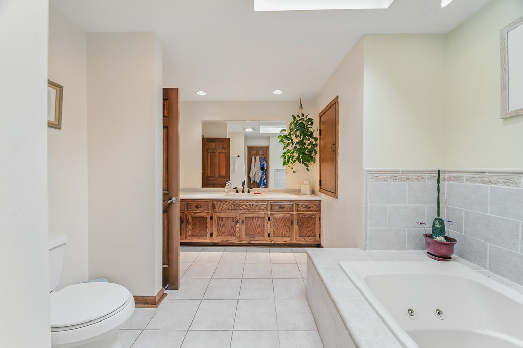 16208 S Pin Oak Court, Homer Glen, IL 60491
