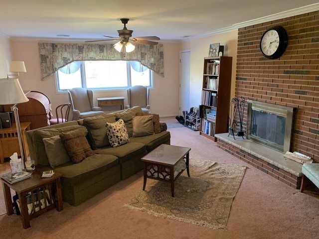 7213 Bateman Street, Downers Grove, IL 60516