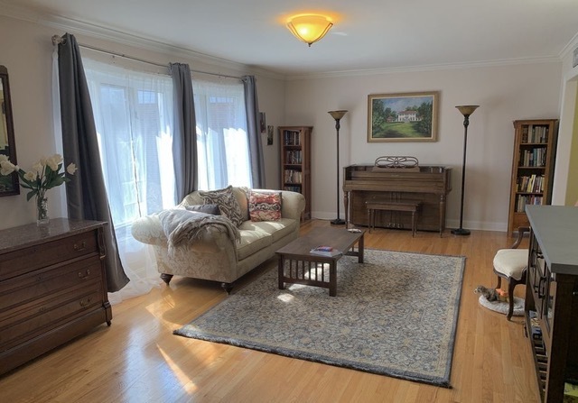 7213 Bateman Street, Downers Grove, IL 60516