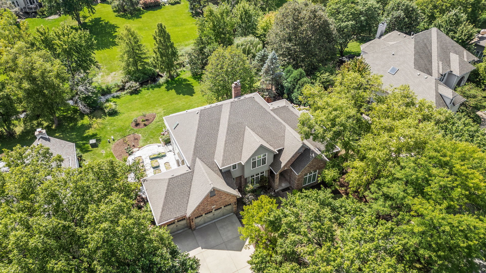 1736 Robert Lane, Naperville, IL 60564