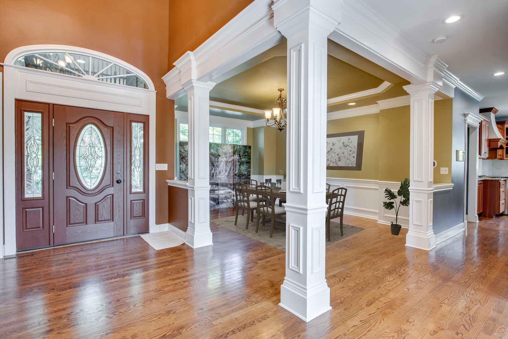 1736 Robert Lane, Naperville, IL 60564