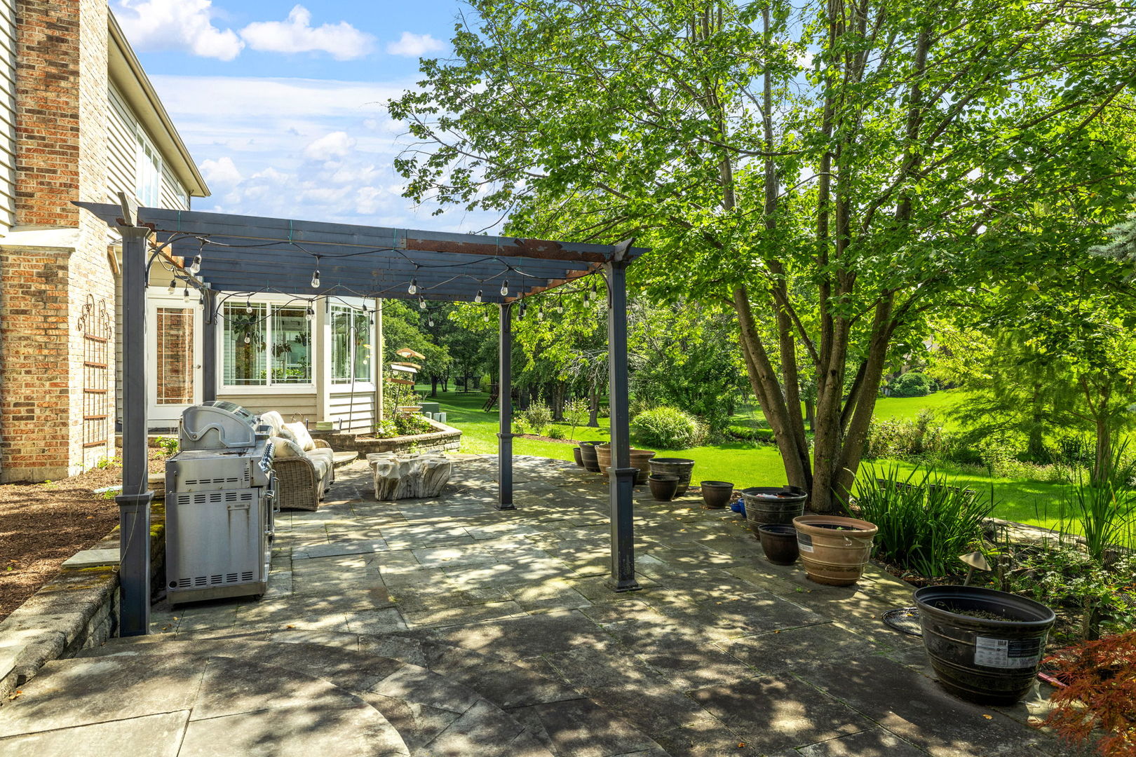 1736 Robert Lane, Naperville, IL 60564