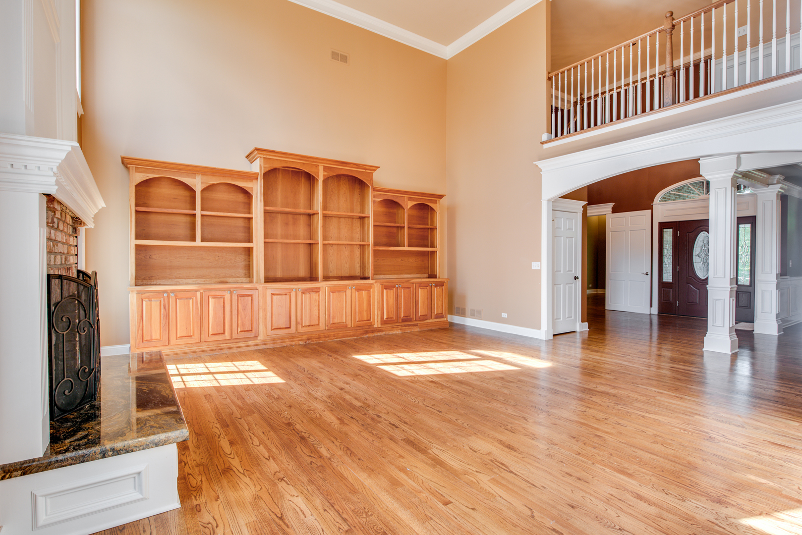1736 Robert Lane, Naperville, IL 60564