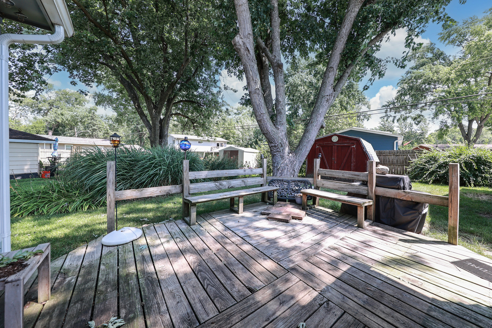 4 Crestwood Court, Montgomery, IL 60538