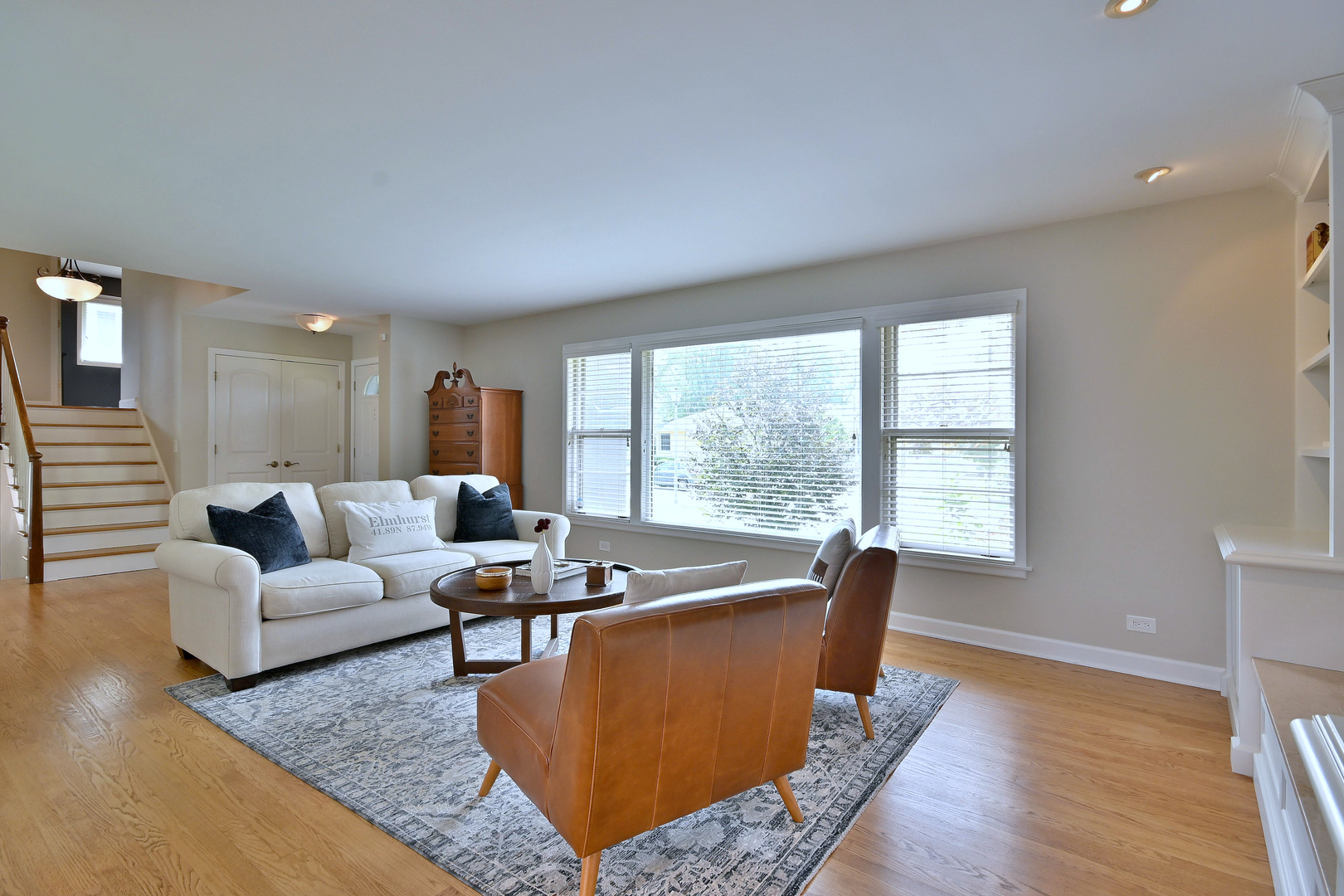 143 E Jackson Street, Elmhurst, IL 60126