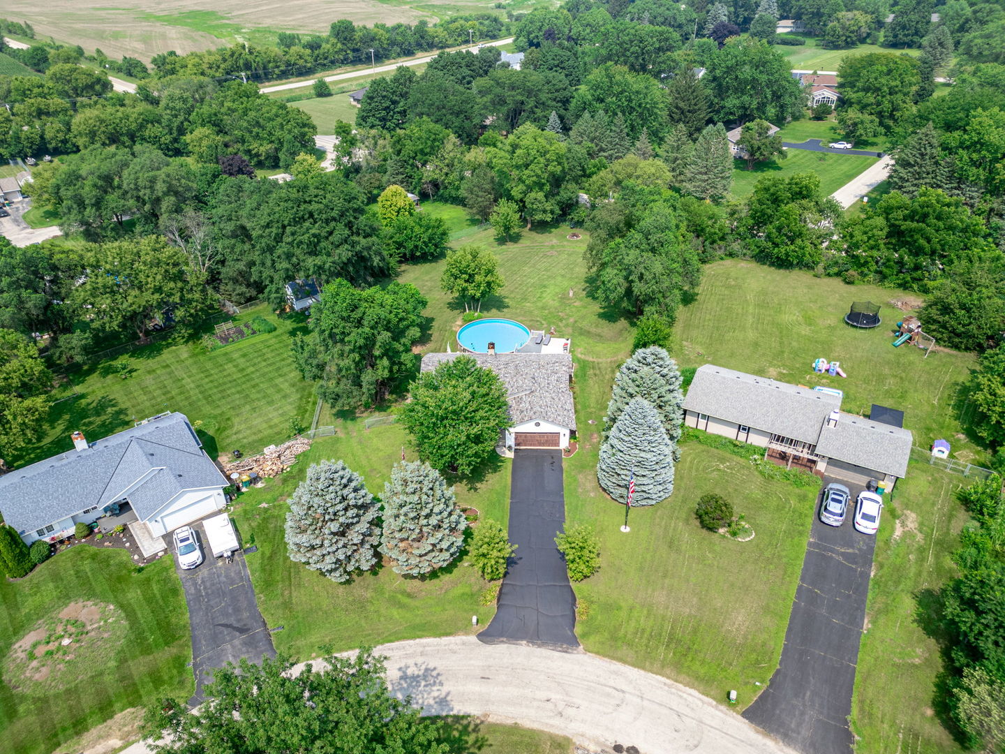 6624 Arena Drive, Roscoe, IL 61073