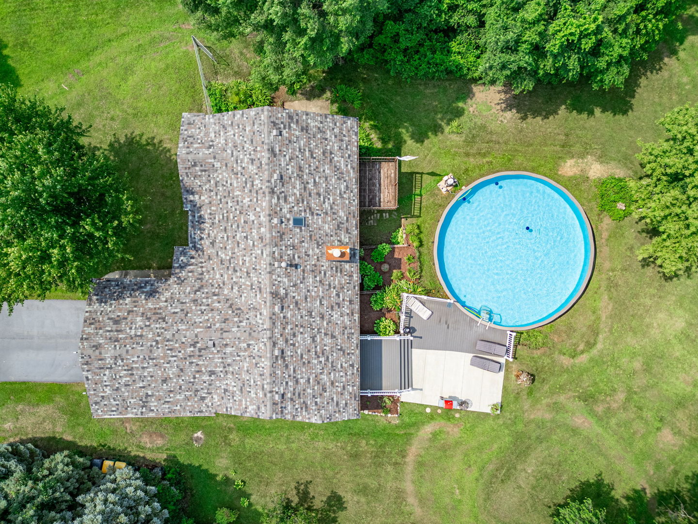 6624 Arena Drive, Roscoe, IL 61073