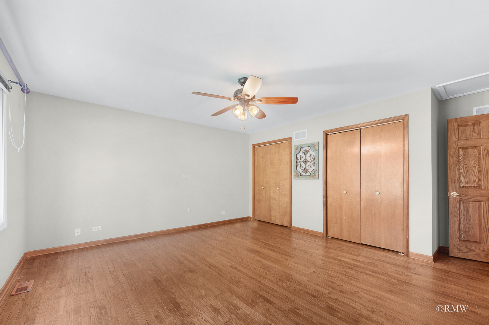 245 FOREST Avenue, Roselle, IL 60172