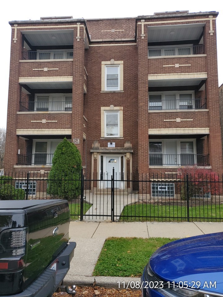 7709 S Morgan Street #2N, Chicago, IL 60620