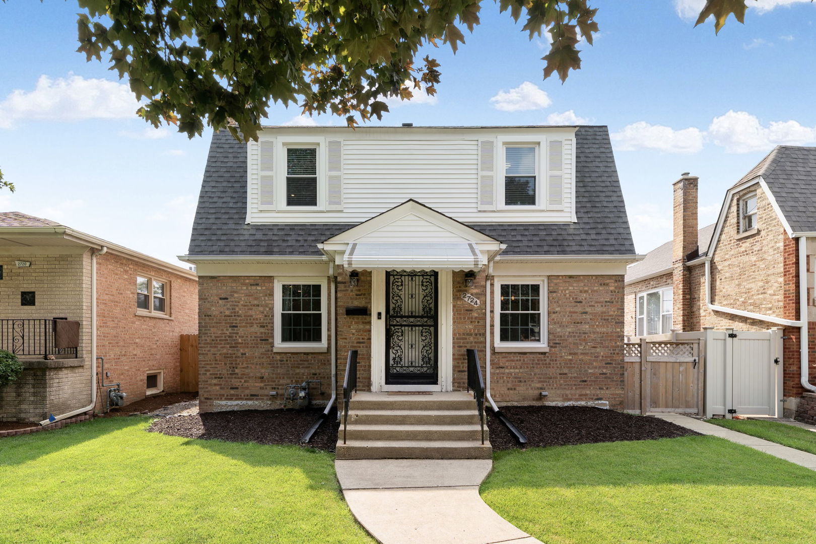 2724 Spruce Street, River Grove, IL 60171