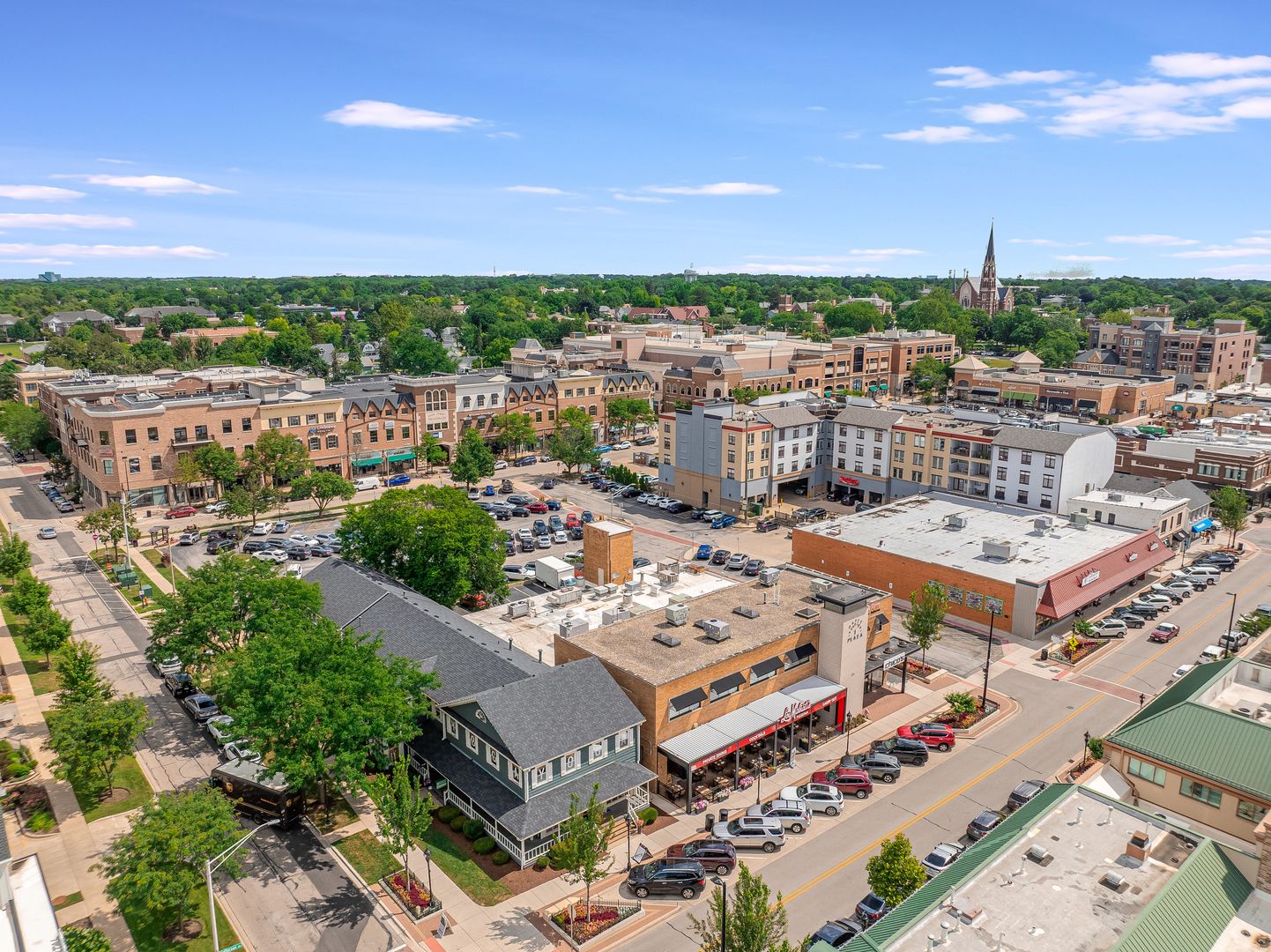 110 S Washington Street #203, Naperville, IL 60540
