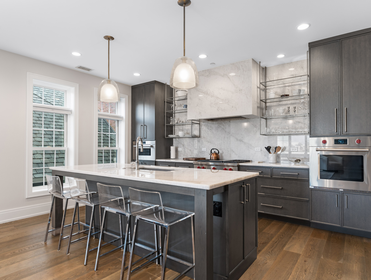 110 S Washington Street #203, Naperville, IL 60540