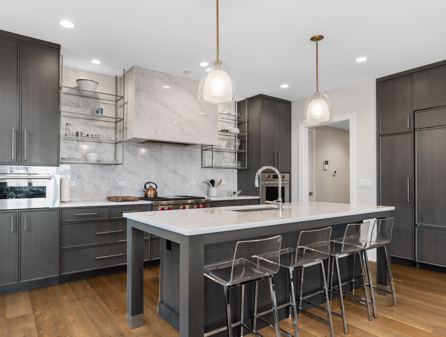 110 S Washington Street #203, Naperville, IL 60540