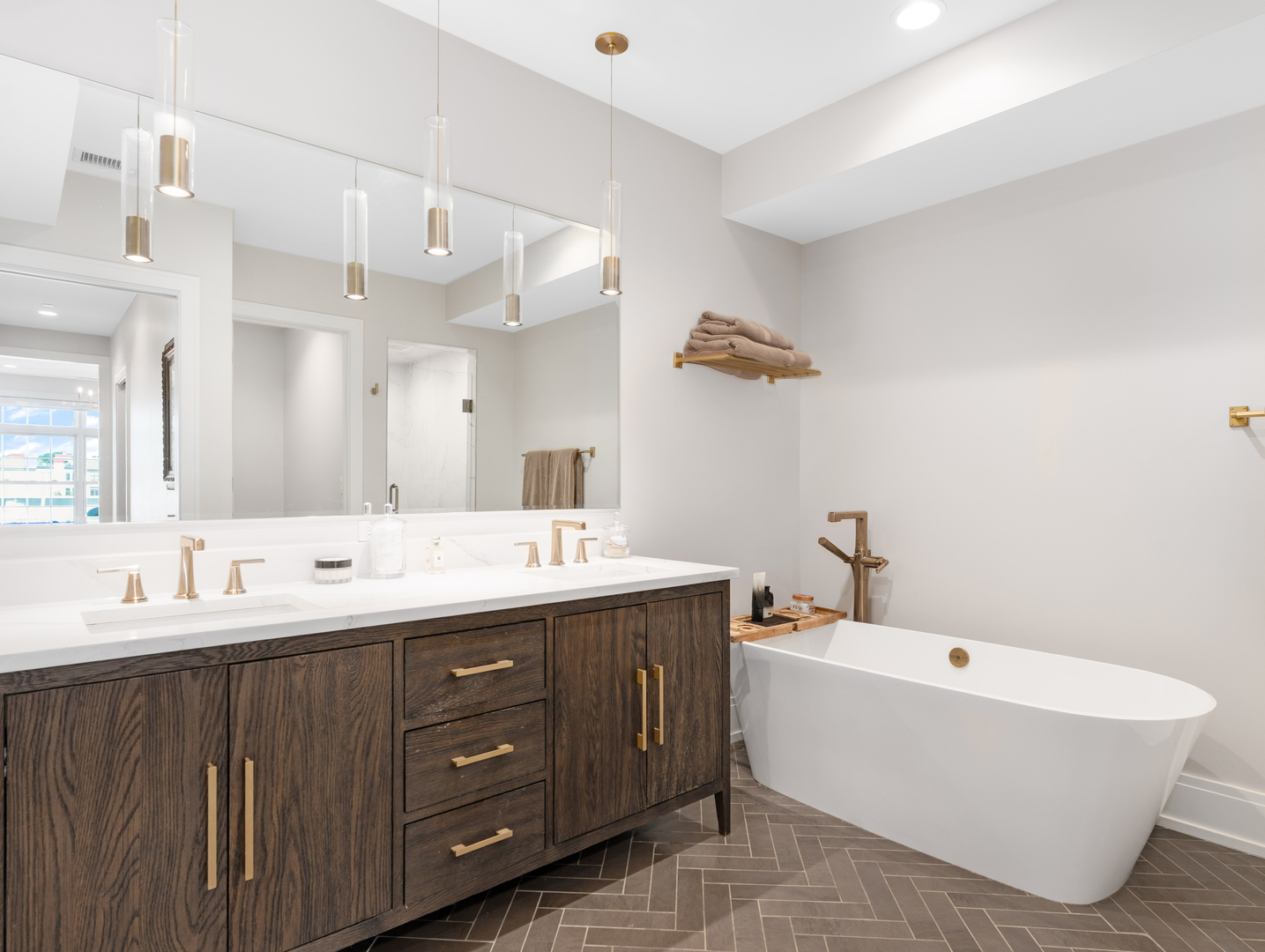110 S Washington Street #203, Naperville, IL 60540