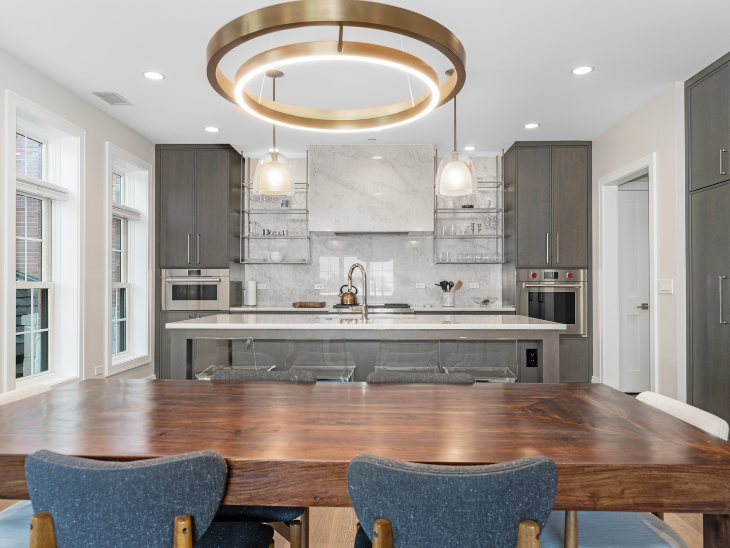 110 S Washington Street #203, Naperville, IL 60540