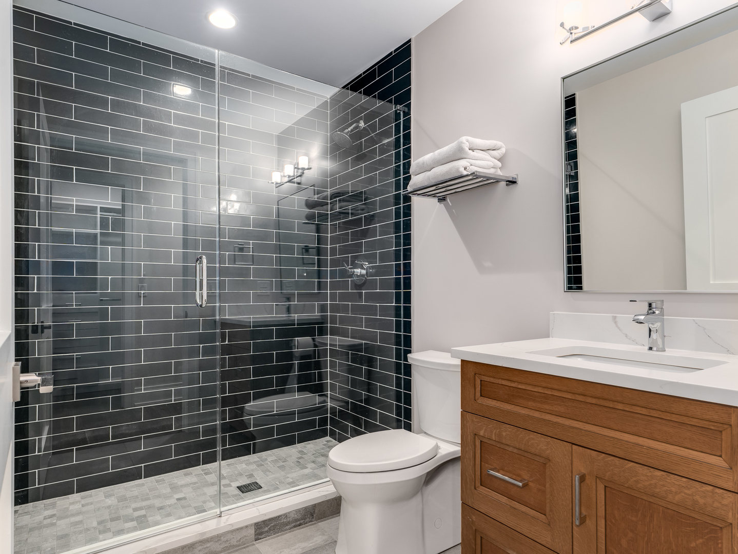 110 S Washington Street #203, Naperville, IL 60540