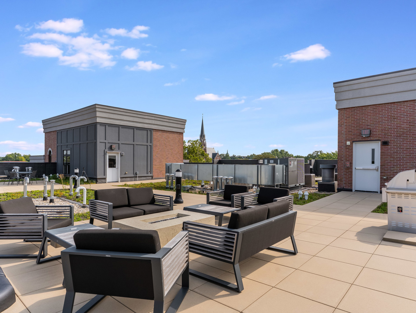 110 S Washington Street #203, Naperville, IL 60540