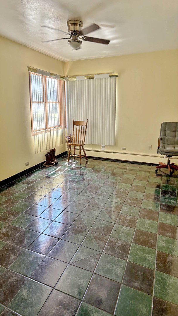 1419 N Ashbel Avenue, Berkeley, IL 60163