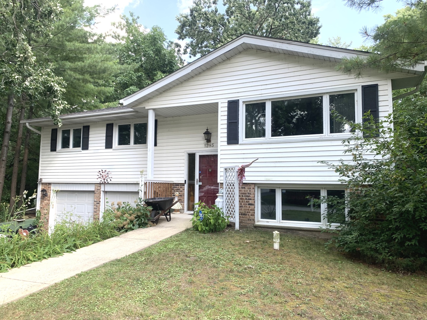 1285 Appleby Court, Mundelein, IL 60060