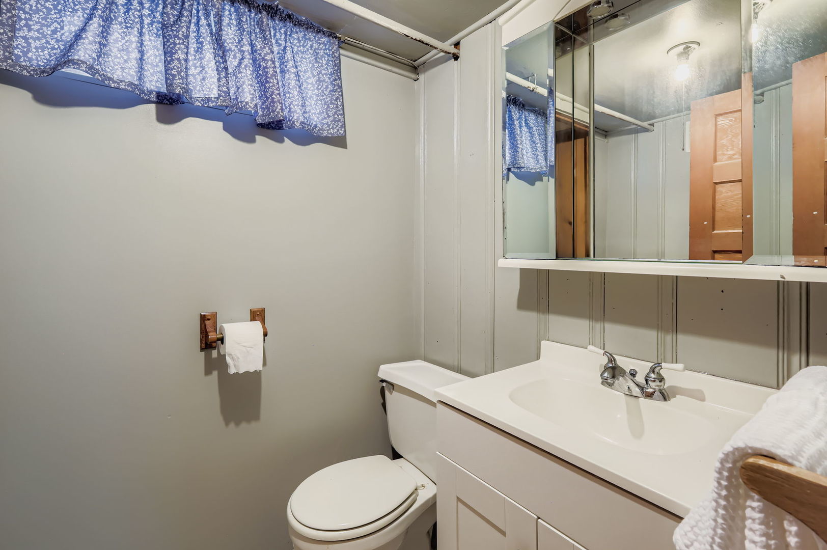 6157 N Lenox Avenue, Chicago, IL 60646