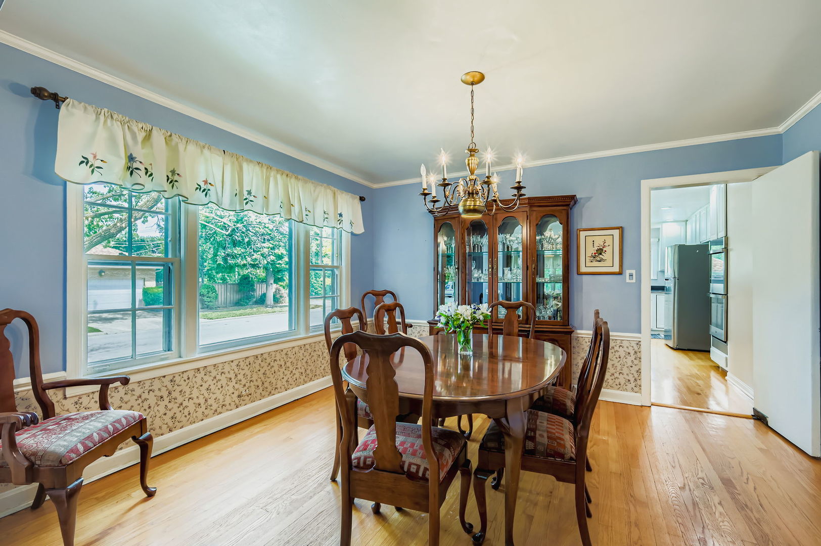 6157 N Lenox Avenue, Chicago, IL 60646