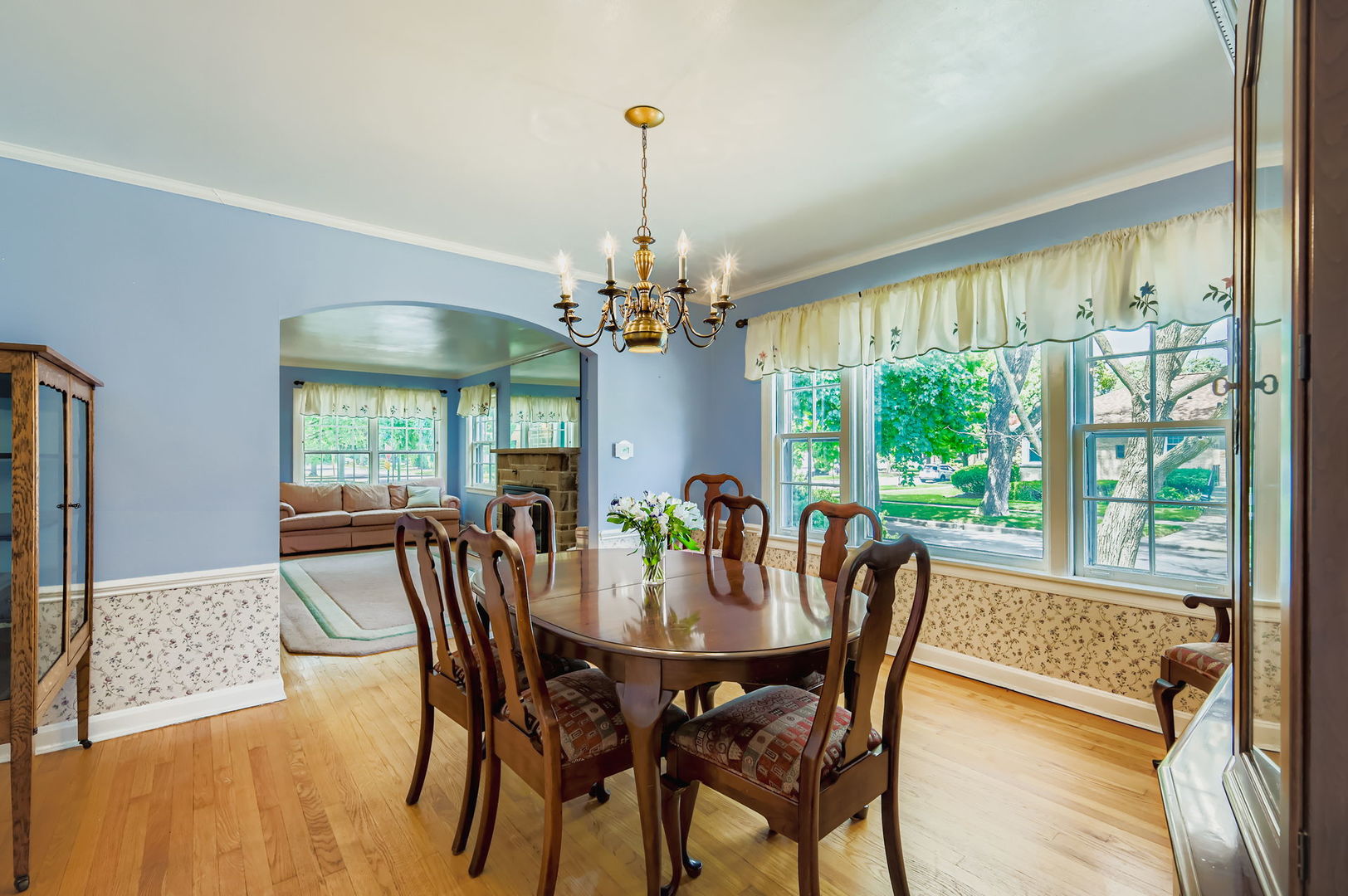 6157 N Lenox Avenue, Chicago, IL 60646