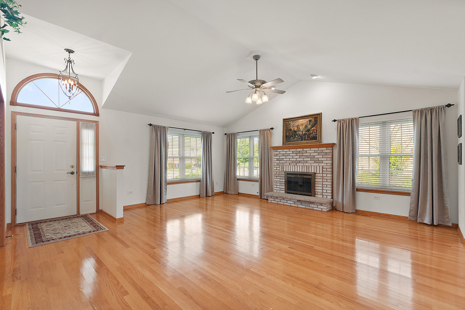687 Grace Court, New Lenox, IL 60451