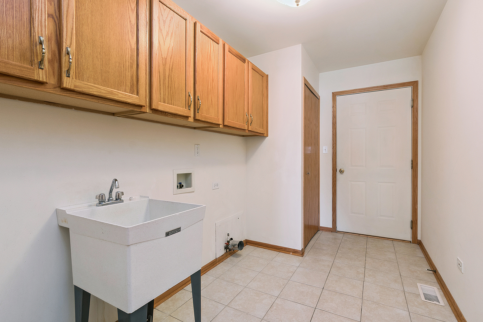 687 Grace Court, New Lenox, IL 60451