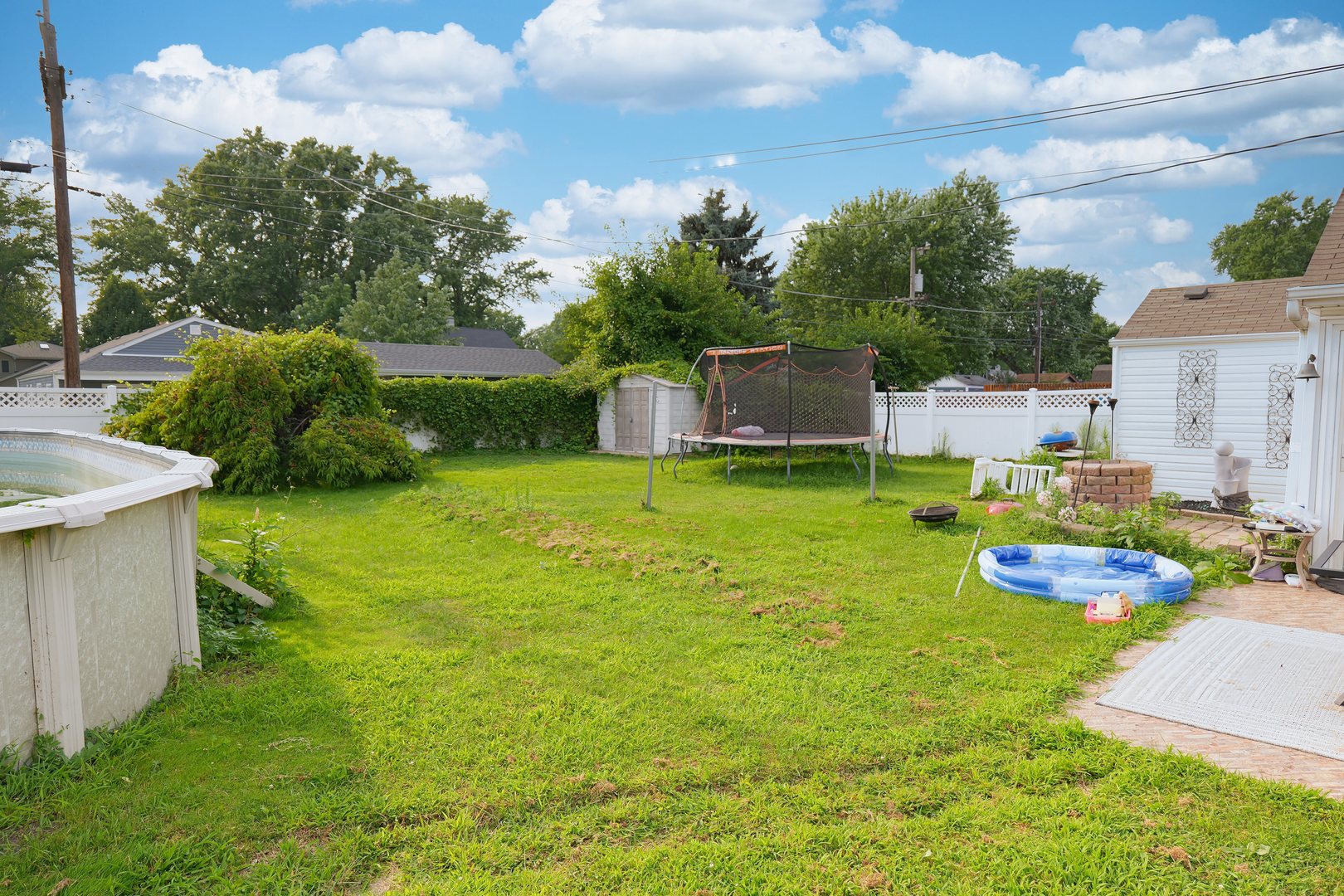 9246 S 49th Avenue, Oak Lawn, IL 60453