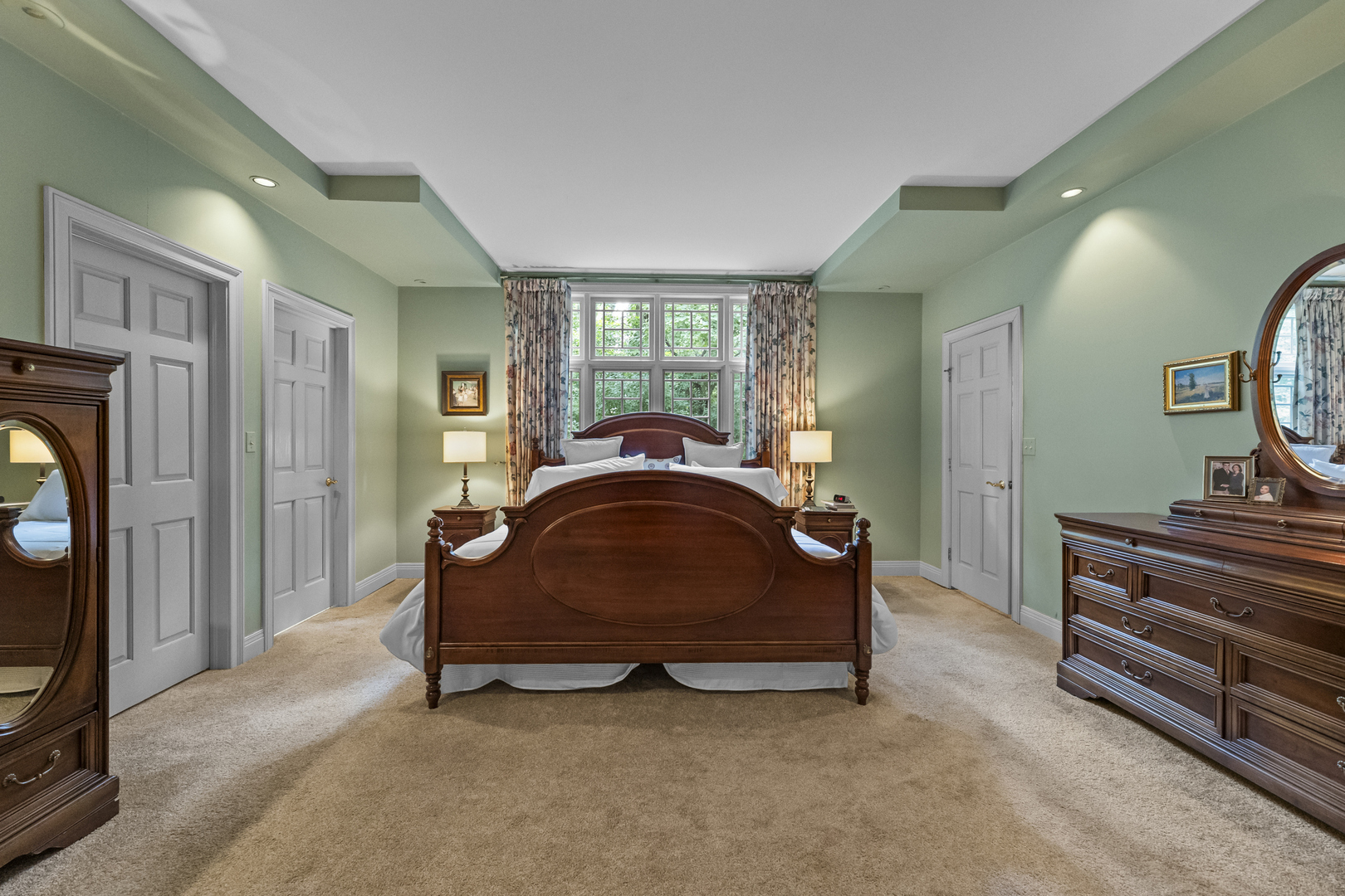 53 BROOKSIDE Drive, Lemont, IL 60439