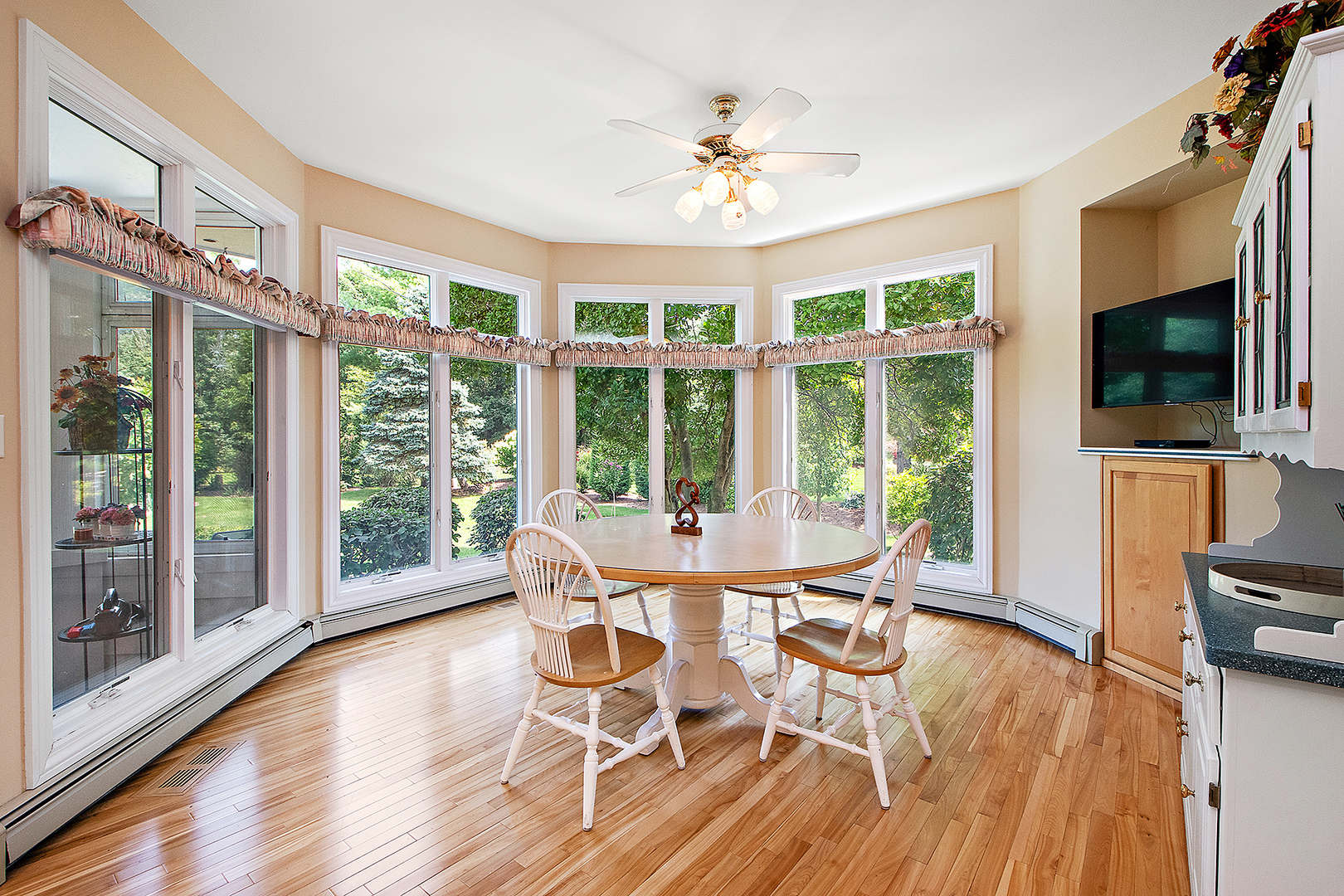 12444 Lake View Drive, Orland Park, IL 60467