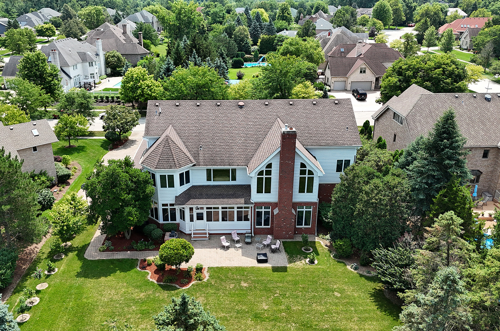 12444 Lake View Drive, Orland Park, IL 60467