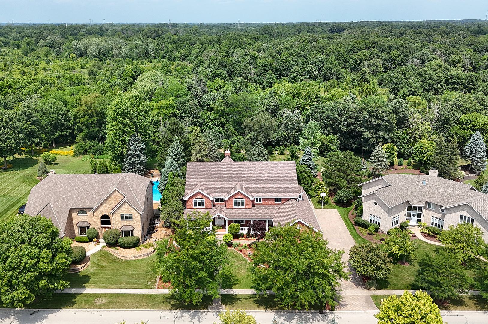 12444 Lake View Drive, Orland Park, IL 60467