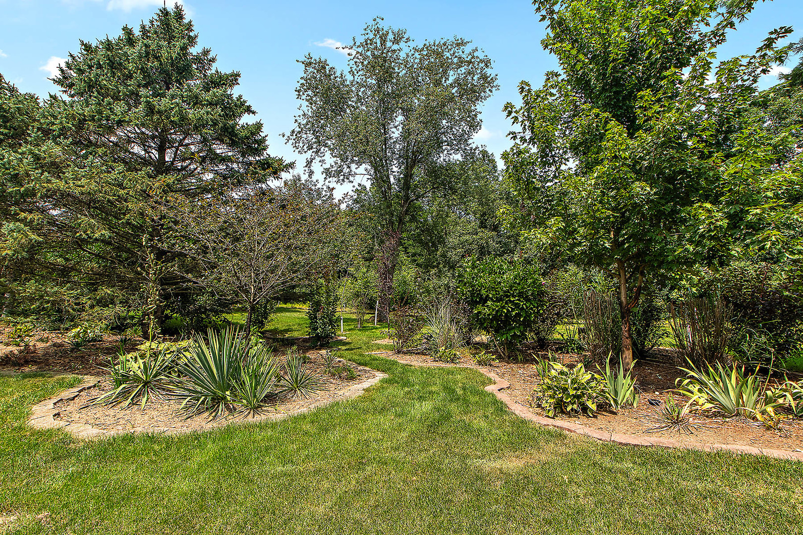 12444 Lake View Drive, Orland Park, IL 60467