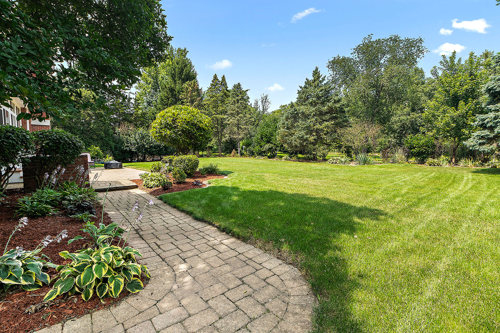 12444 Lake View Drive, Orland Park, IL 60467