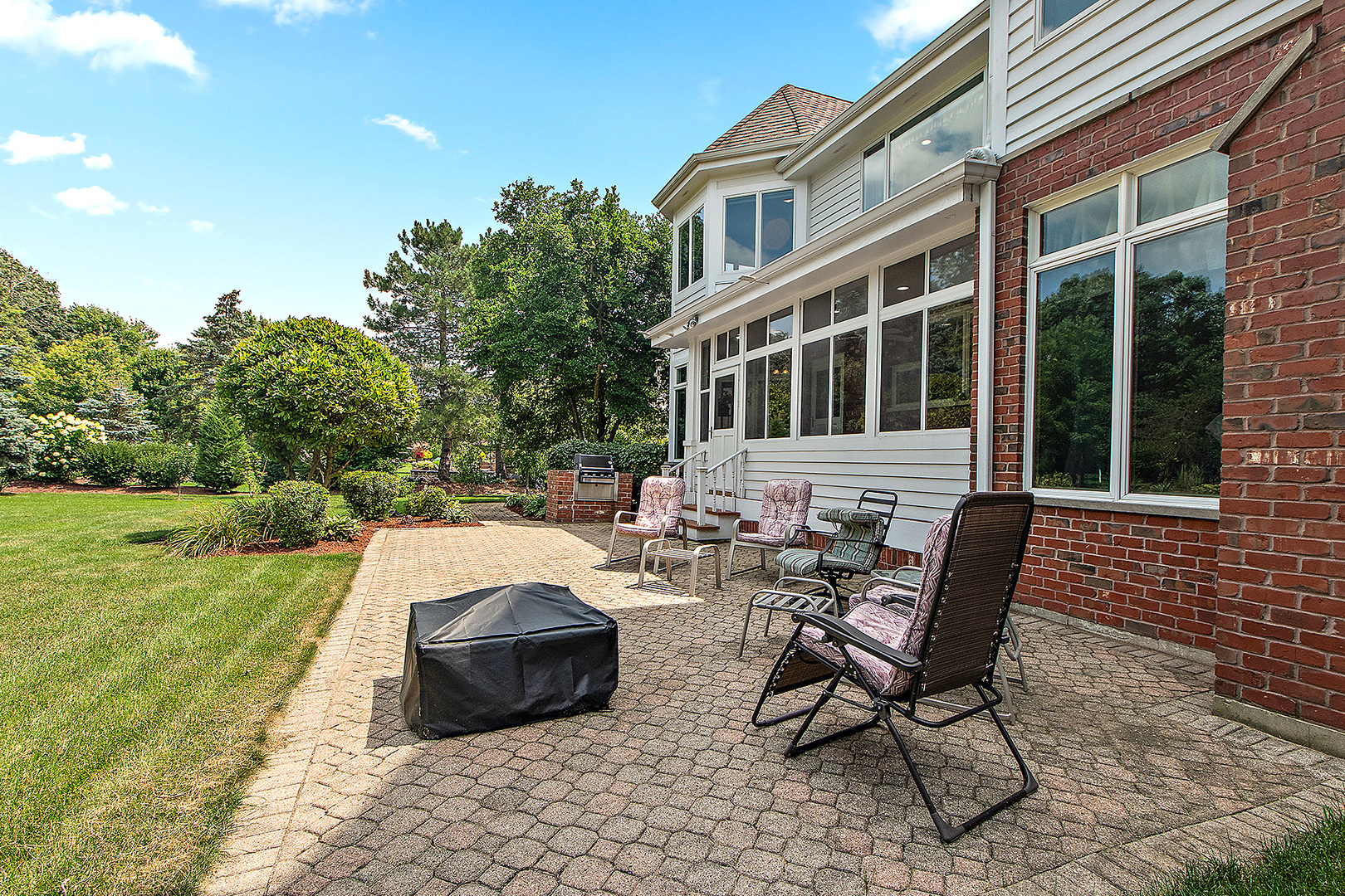 12444 Lake View Drive, Orland Park, IL 60467