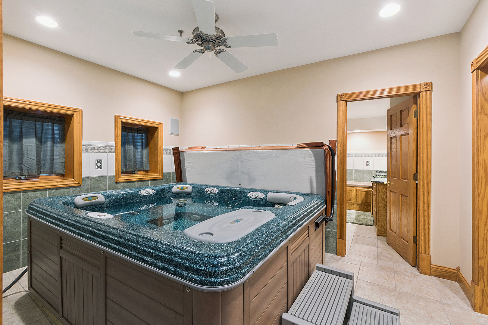 12444 Lake View Drive, Orland Park, IL 60467