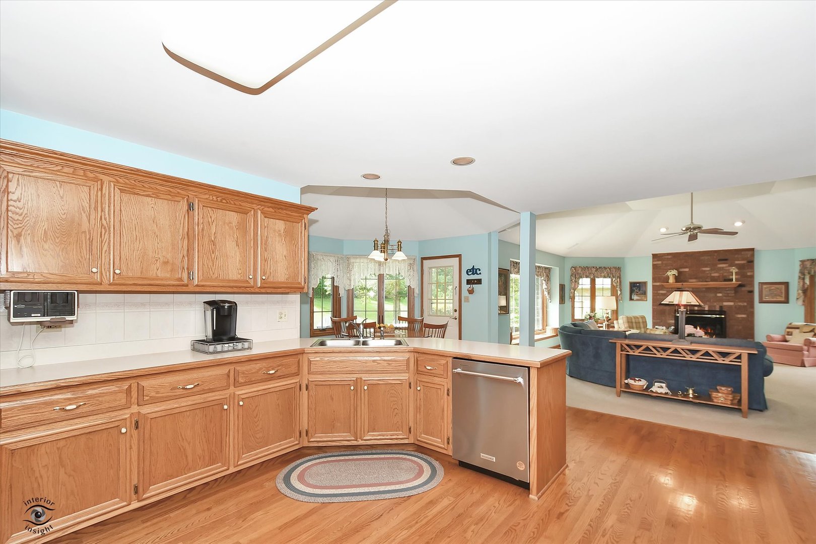 8905 Brown Drive, Frankfort, IL 60423